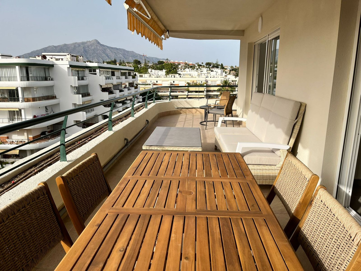 3 Bed Apartment for sale in Guadalmina Alta Costa Del Sol, Málaga, Spain