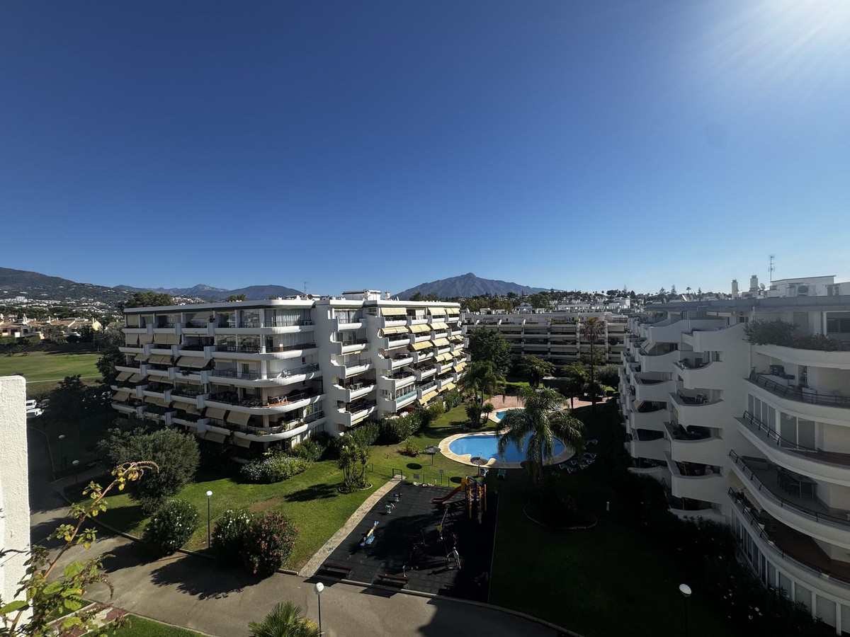 3 Bed Apartment for sale in Guadalmina Alta Costa Del Sol, Málaga, Spain