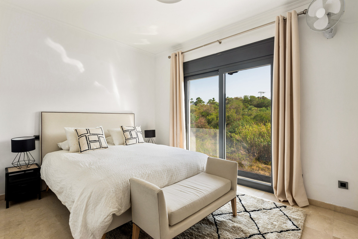 5 Bed Townhouse for sale in Puerto Banús Costa Del Sol, Málaga, Spain