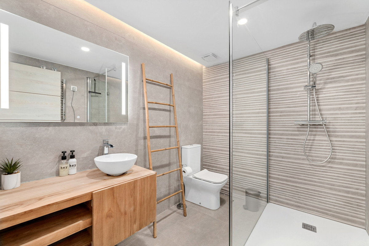 5 Bed Townhouse for sale in Puerto Banús Costa Del Sol, Málaga, Spain