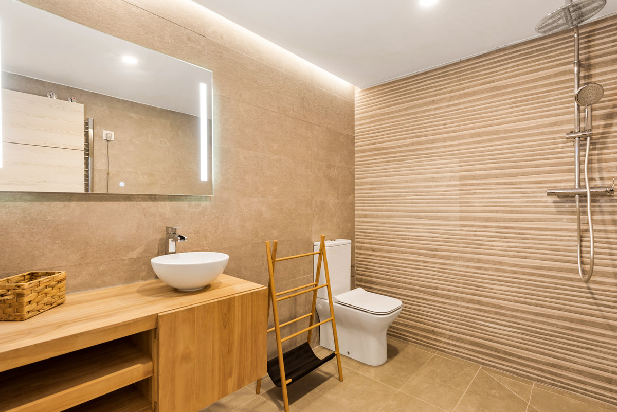 5 Bed Townhouse for sale in Puerto Banús Costa Del Sol, Málaga, Spain