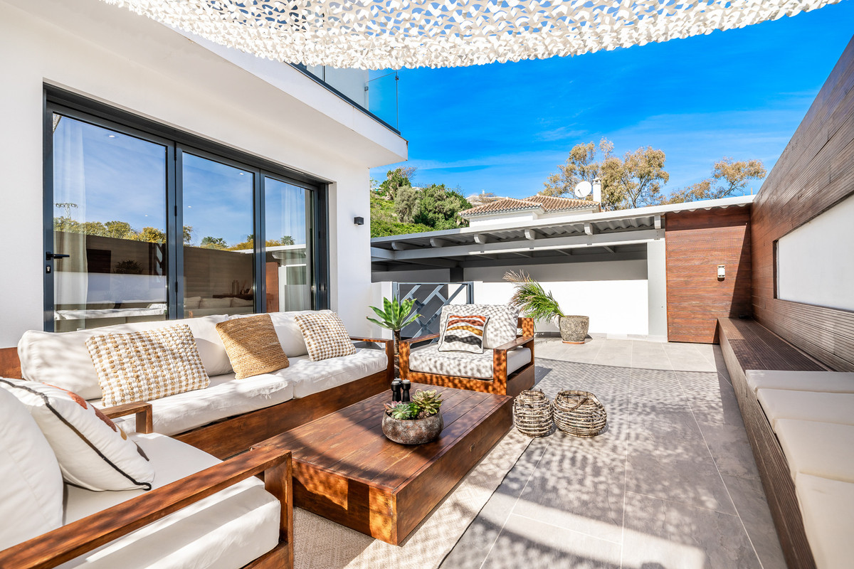 5 Bed Townhouse for sale in Puerto Banús Costa Del Sol, Málaga, Spain