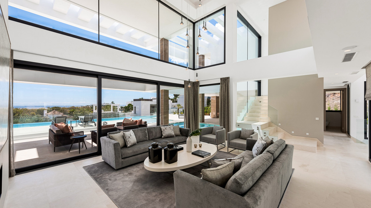 Se vende Villa - Chalet de 5 dormitorios en Costa Del Sol, Málaga, España