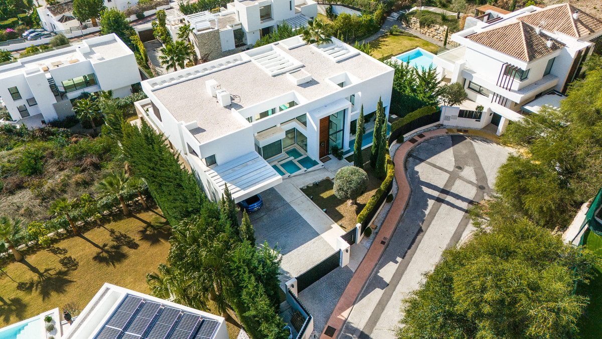 Se vende Villa - Chalet de 5 dormitorios en Costa Del Sol, Málaga, España