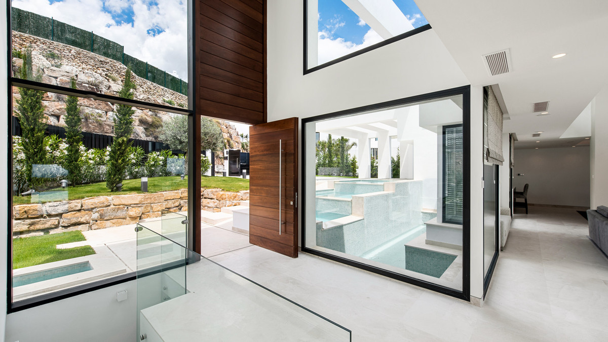 Se vende Villa - Chalet de 5 dormitorios en Costa Del Sol, Málaga, España