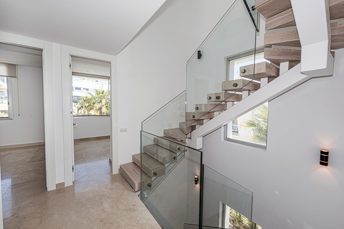 Se vende Adosada de 4 dormitorios en Costa Del Sol, Málaga, España