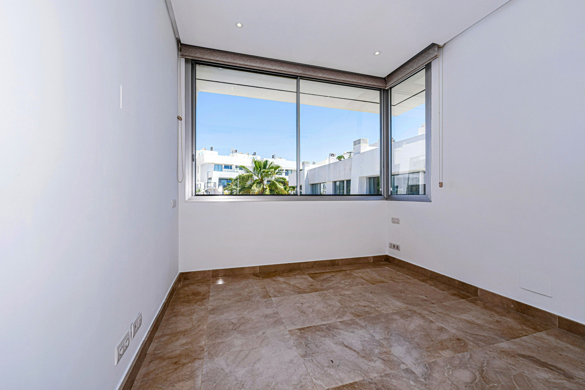 Se vende Adosada de 4 dormitorios en Costa Del Sol, Málaga, España