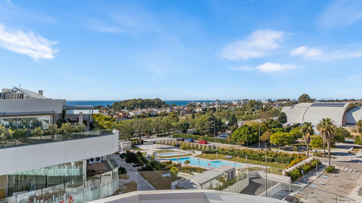 3 Bed Apartment for sale in San Pedro De Alcántara Costa Del Sol, Málaga, Spain