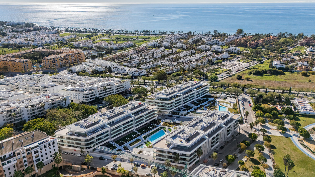 3 Bed Apartment for sale in San Pedro De Alcántara Costa Del Sol, Málaga, Spain