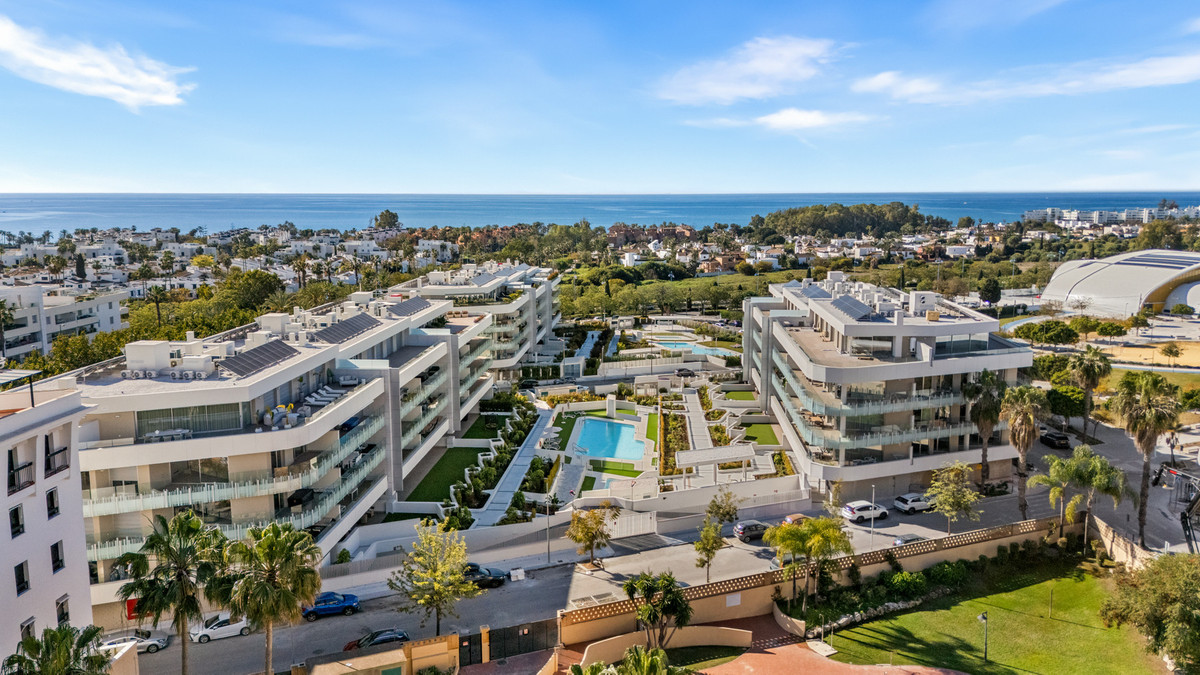 3 Bed Apartment for sale in San Pedro De Alcántara Costa Del Sol, Málaga, Spain
