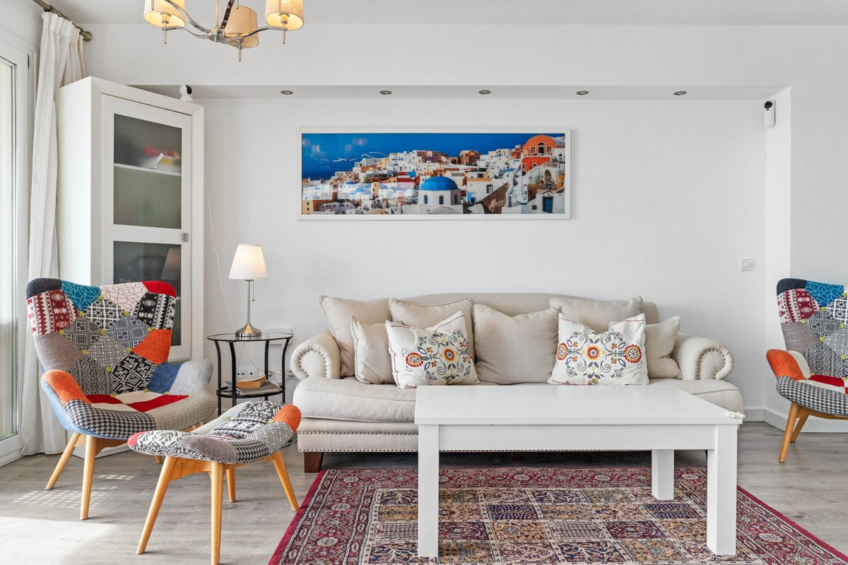 2 Bed Apartment for sale in Fuengirola Costa Del Sol, Málaga, Spain