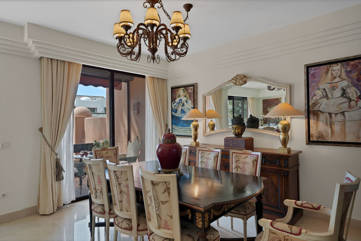 2 Bed Apartment for sale in Marbella Costa Del Sol, Málaga, Spain