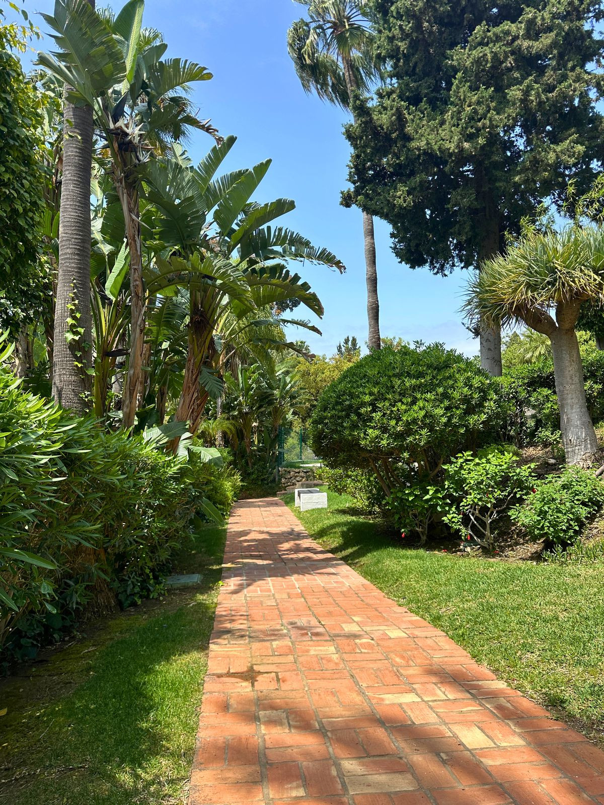 Se vende Apartamento en Planta Última de 2 dormitorios en Costa Del Sol, Málaga, España