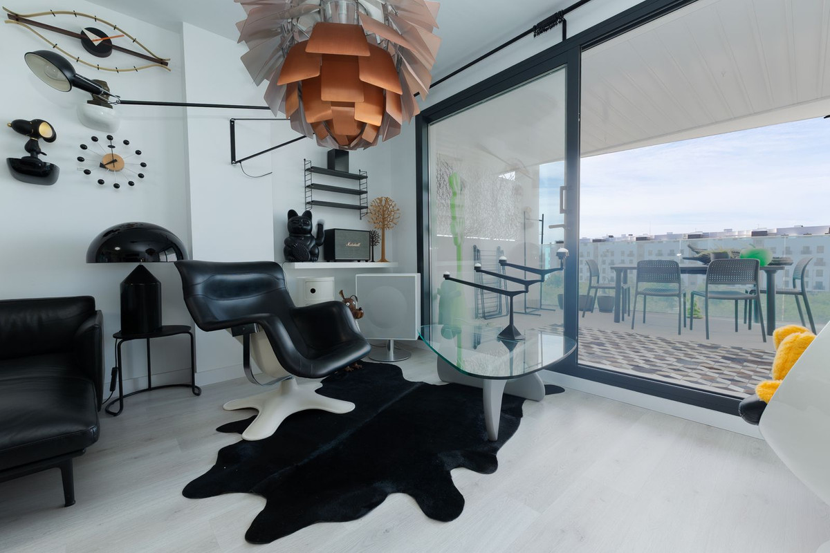 Se vende Apartamento Planta Media de 2 dormitorios en Costa Del Sol, Málaga, España