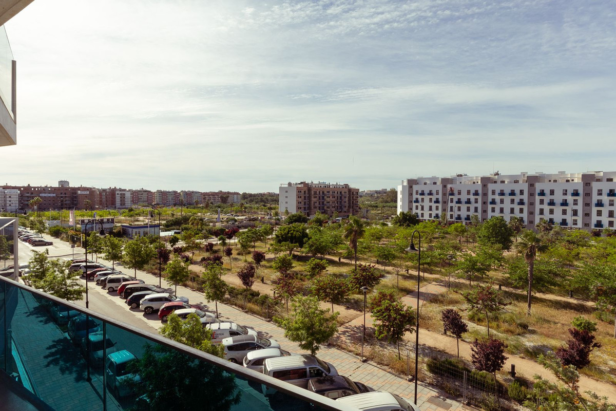 Se vende Apartamento Planta Media de 2 dormitorios en Costa Del Sol, Málaga, España