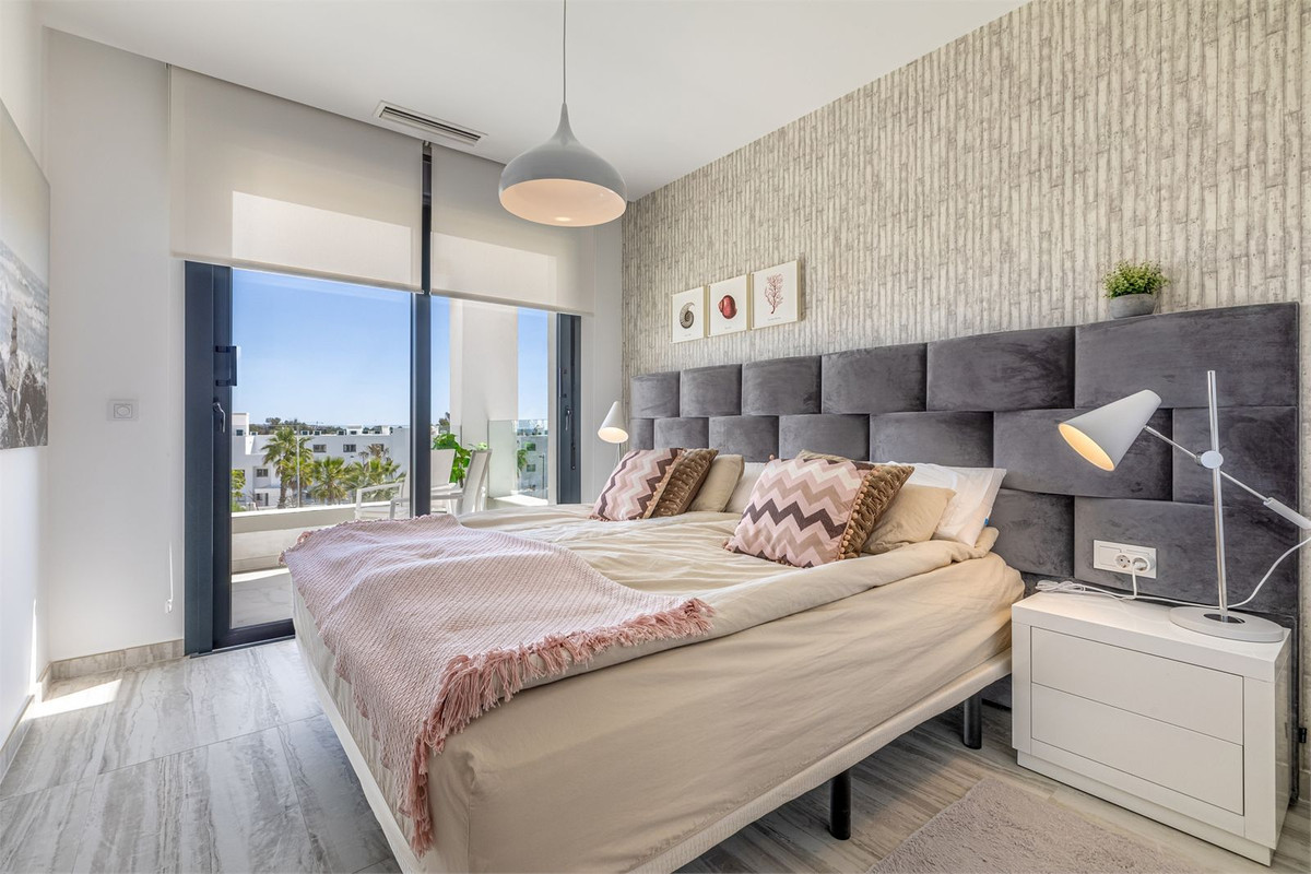 2 Bed Apartment for sale in Bel Air Costa Del Sol, Málaga, Spain