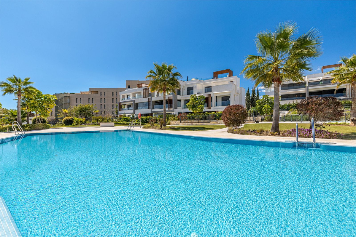 2 Bed Apartment for sale in Bel Air Costa Del Sol, Málaga, Spain