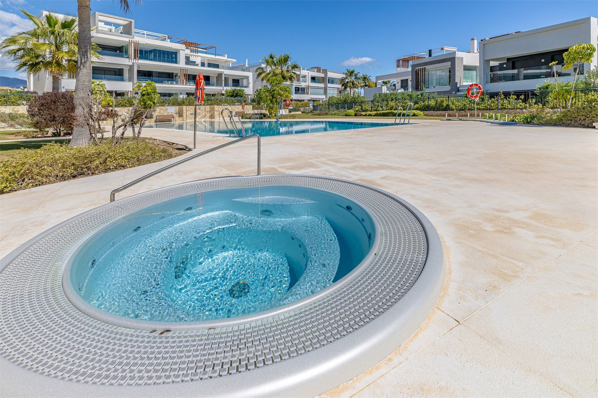 2 Bed Apartment for sale in Bel Air Costa Del Sol, Málaga, Spain