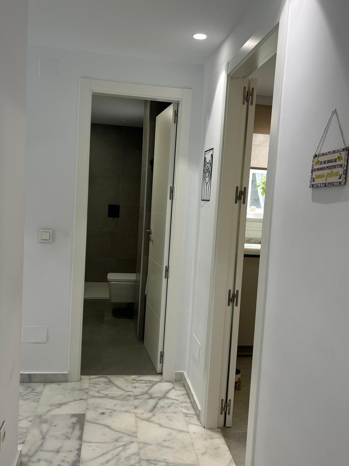 Se vende Apartamento Planta Media de 3 dormitorios en Costa Del Sol, Málaga, España