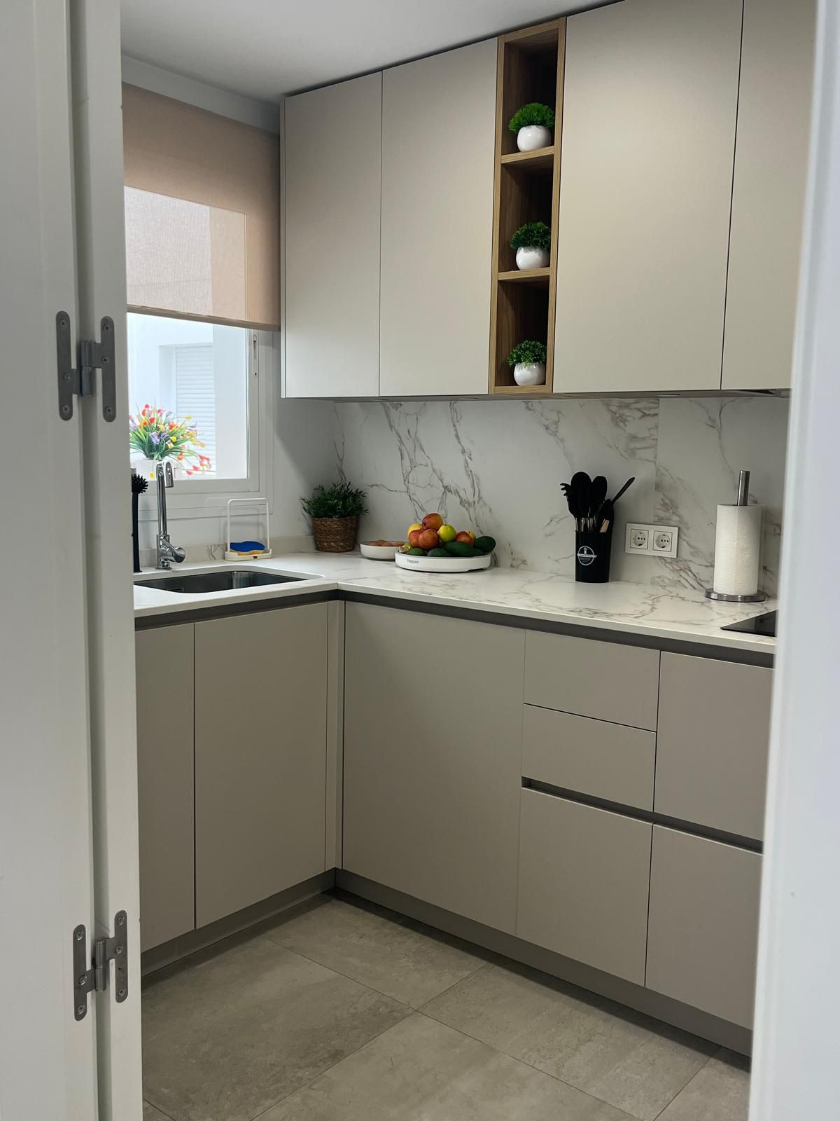 Se vende Apartamento Planta Media de 3 dormitorios en Costa Del Sol, Málaga, España