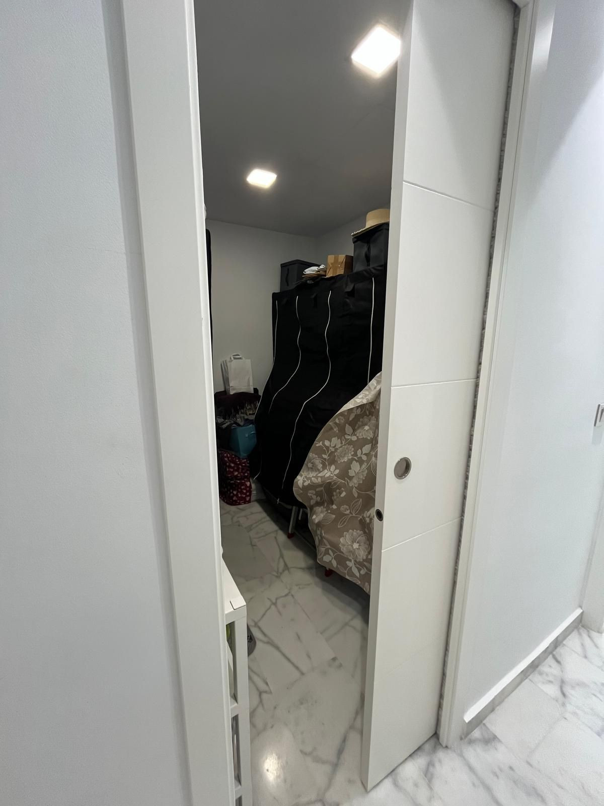 Se vende Apartamento Planta Media de 3 dormitorios en Costa Del Sol, Málaga, España