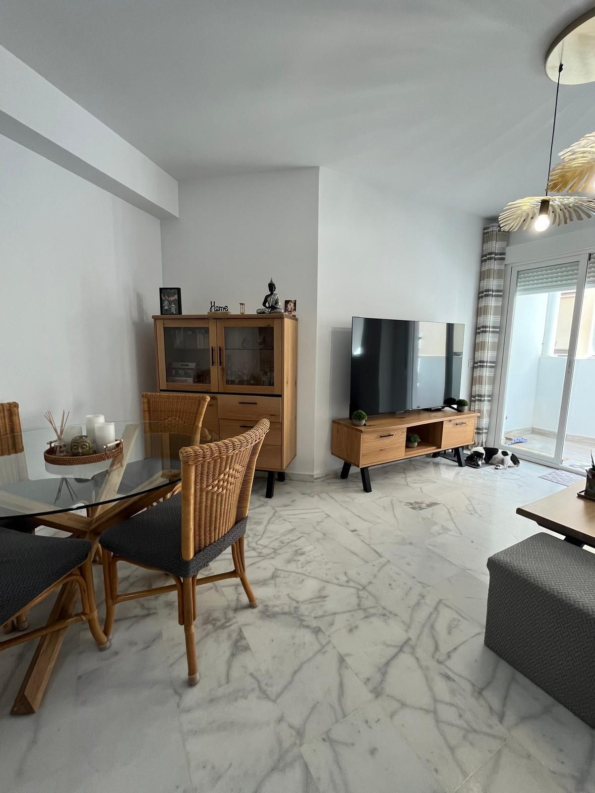 Se vende Apartamento Planta Media de 3 dormitorios en Costa Del Sol, Málaga, España