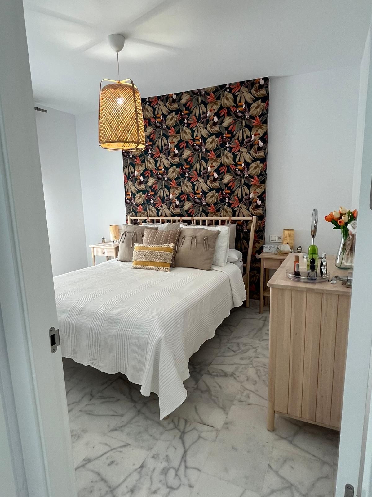 Se vende Apartamento Planta Media de 3 dormitorios en Costa Del Sol, Málaga, España