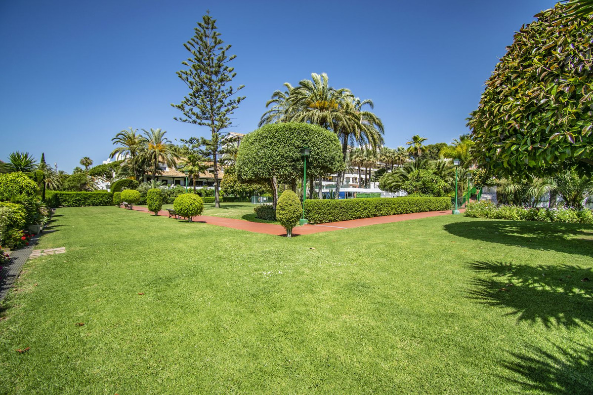 Se vende Ático de 1 dormitorios en Costa Del Sol, Málaga, España