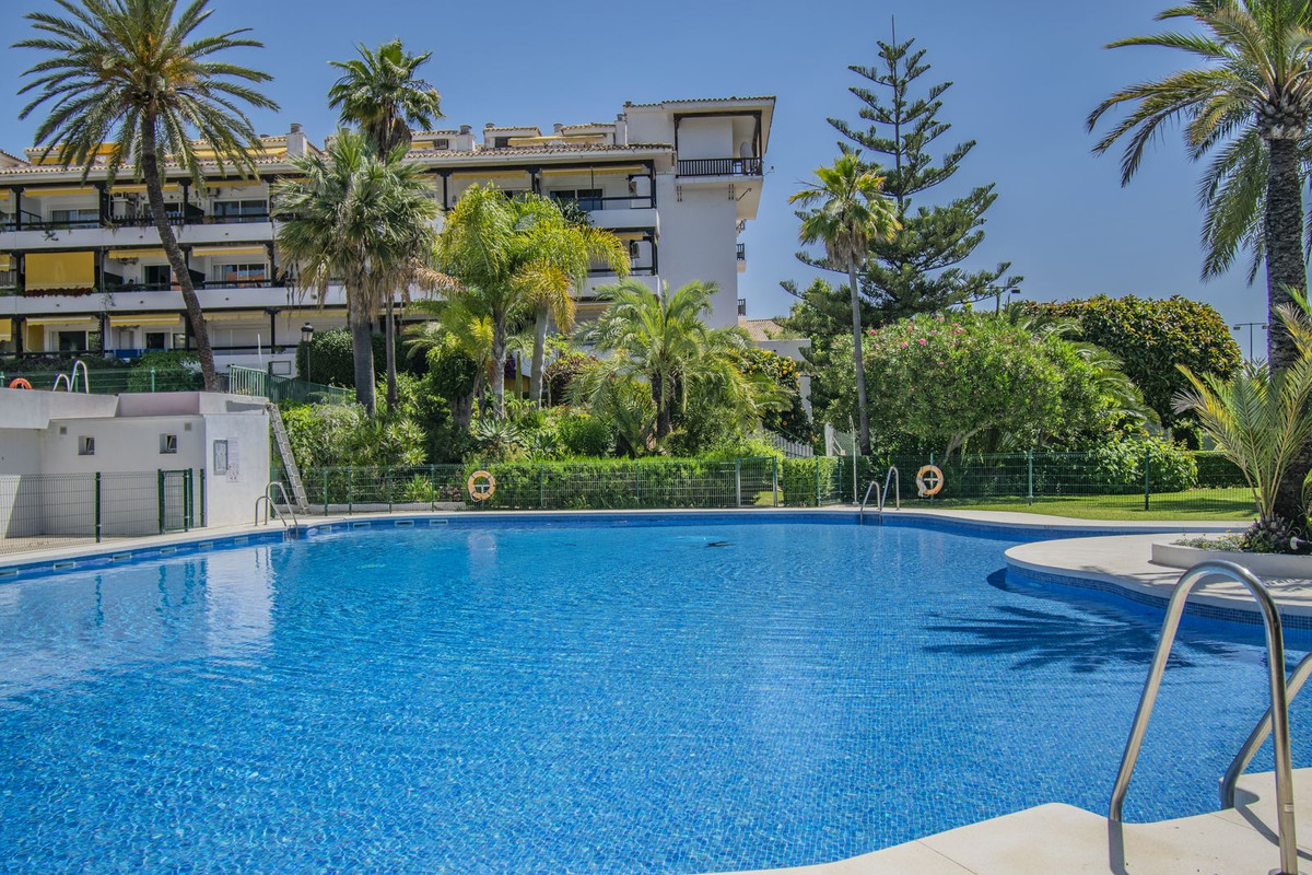 Se vende Ático de 1 dormitorios en Costa Del Sol, Málaga, España