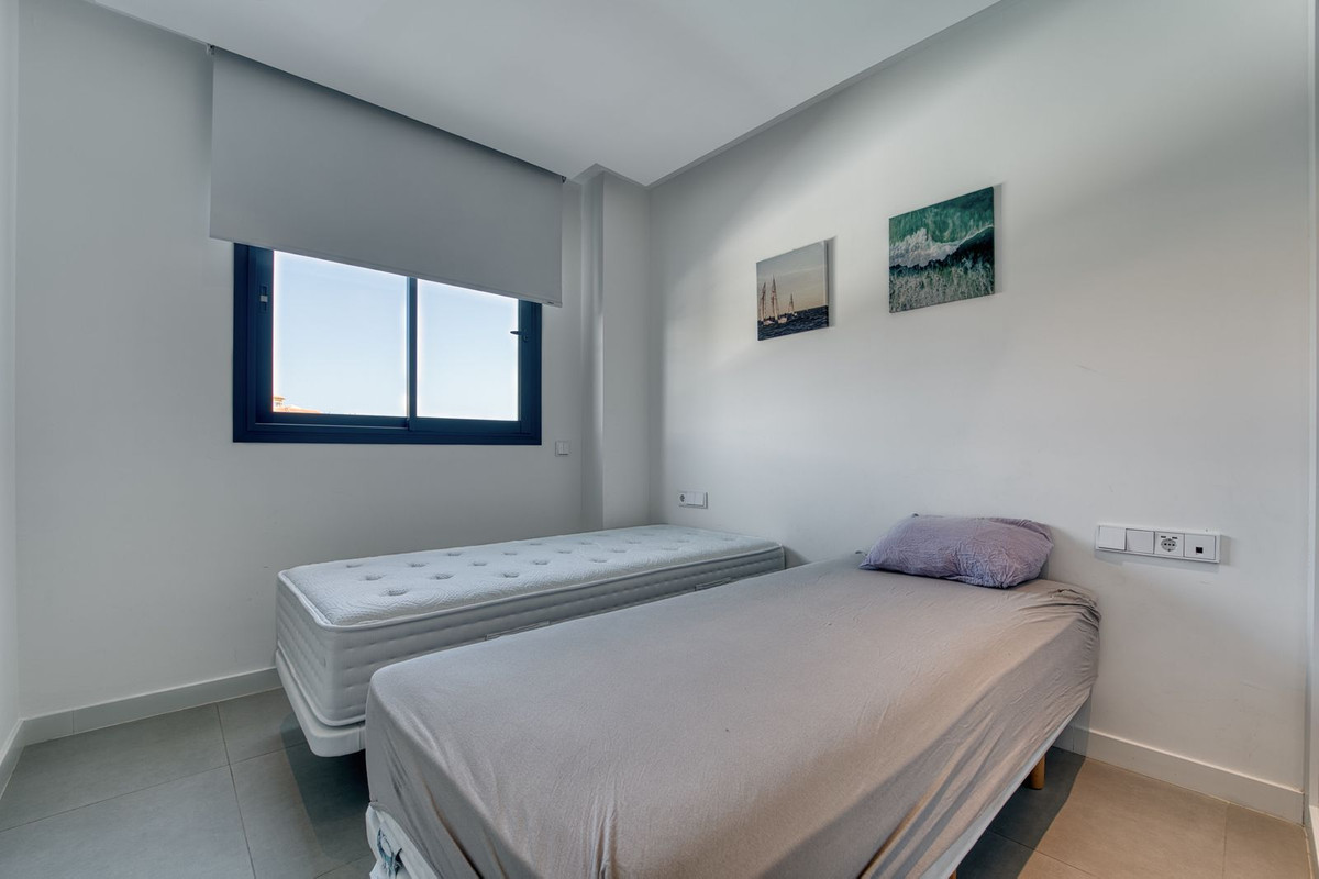 Se vende Apartamento Planta Baja de 2 dormitorios en Costa Del Sol, Málaga, España