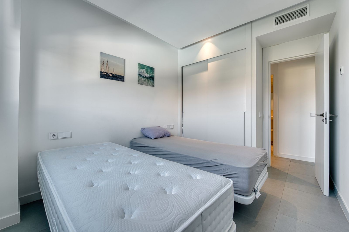Se vende Apartamento Planta Baja de 2 dormitorios en Costa Del Sol, Málaga, España