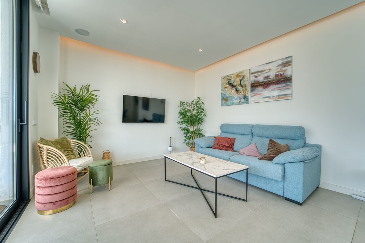 Se vende Apartamento Planta Baja de 2 dormitorios en Costa Del Sol, Málaga, España