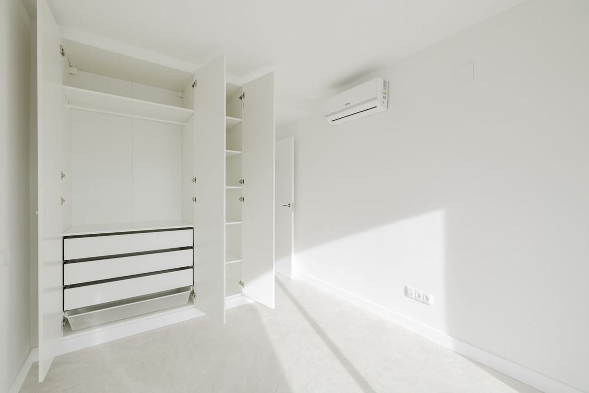 2 Bed Apartment for sale in Artola Costa Del Sol, Málaga, Spain
