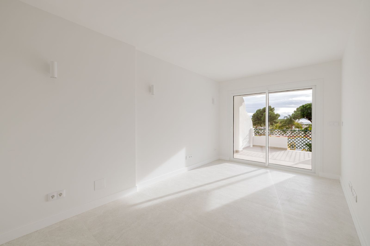 2 Bed Apartment for sale in Artola Costa Del Sol, Málaga, Spain