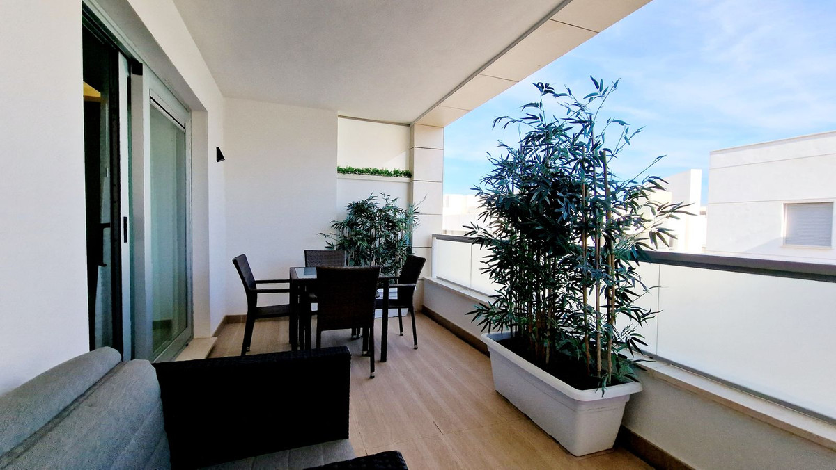 3 Bed Apartment for sale in San Pedro De Alcántara Costa Del Sol, Málaga, Spain