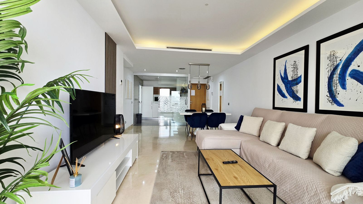 3 Bed Apartment for sale in San Pedro De Alcántara Costa Del Sol, Málaga, Spain