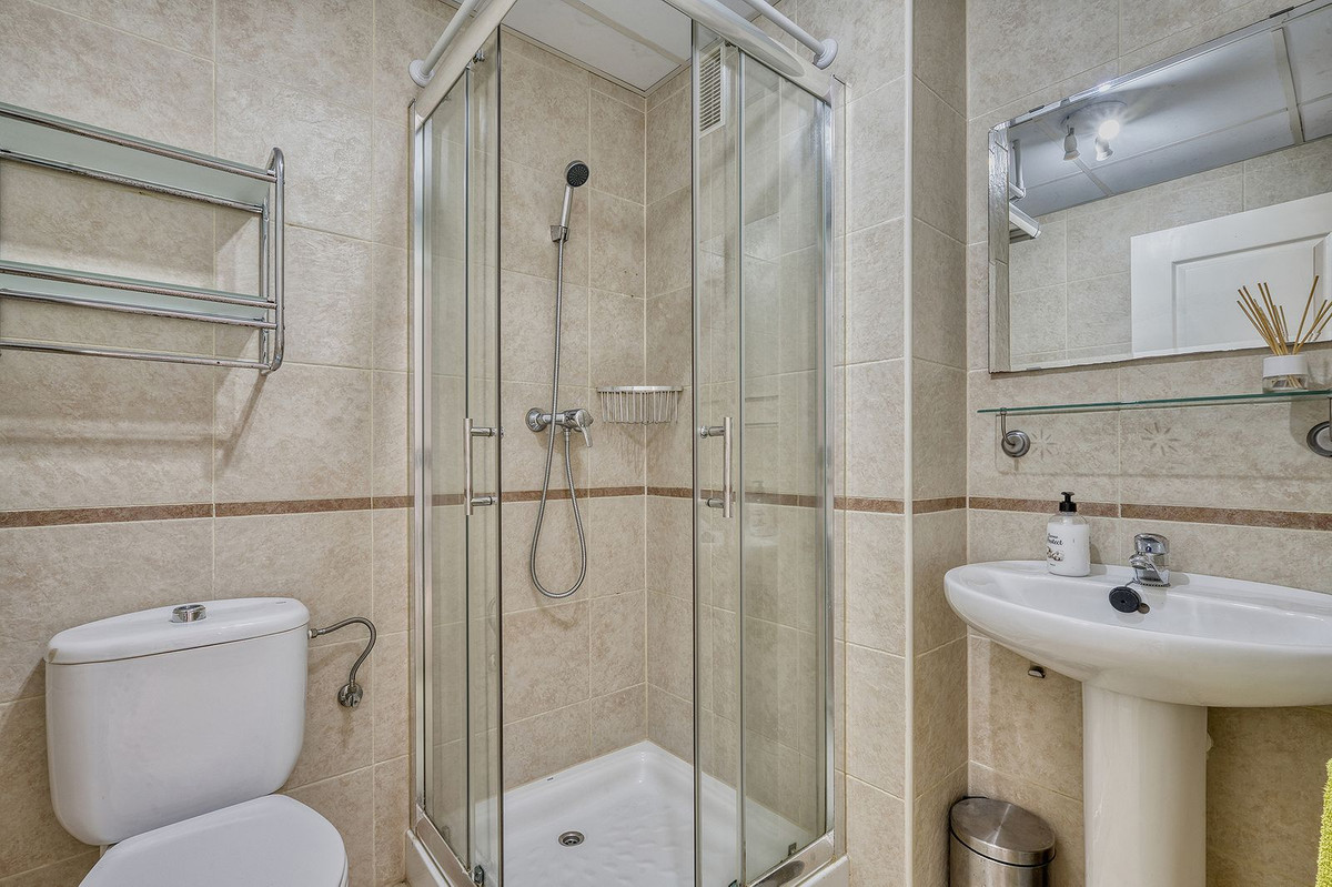 2 Bed Apartment for sale in Riviera Del Sol Costa Del Sol, Málaga, Spain