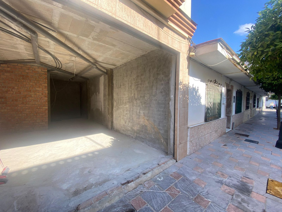 Se vende Local comercial  en Costa Del Sol, Málaga, España