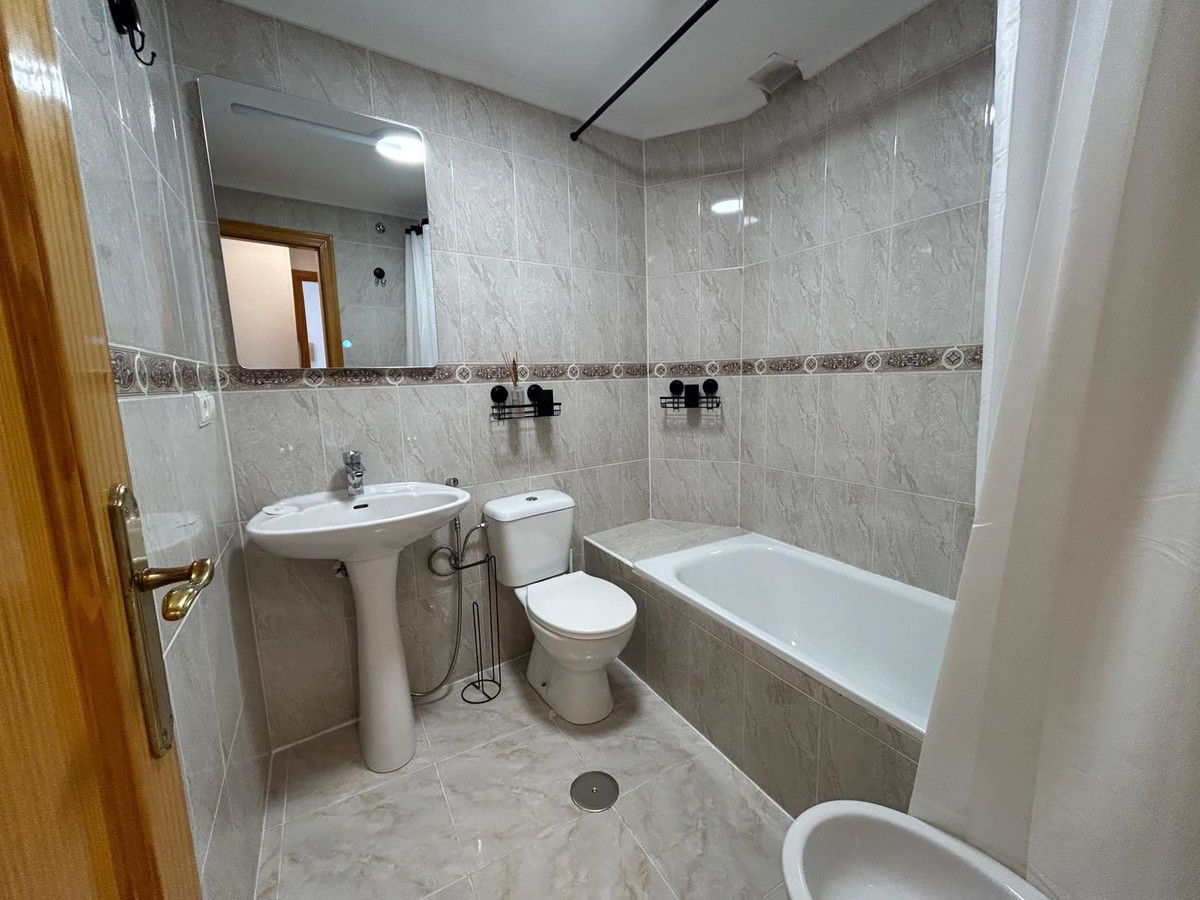 2 Bed Apartment for sale in Torrevieja Costa Blanca, Alicante, Spain