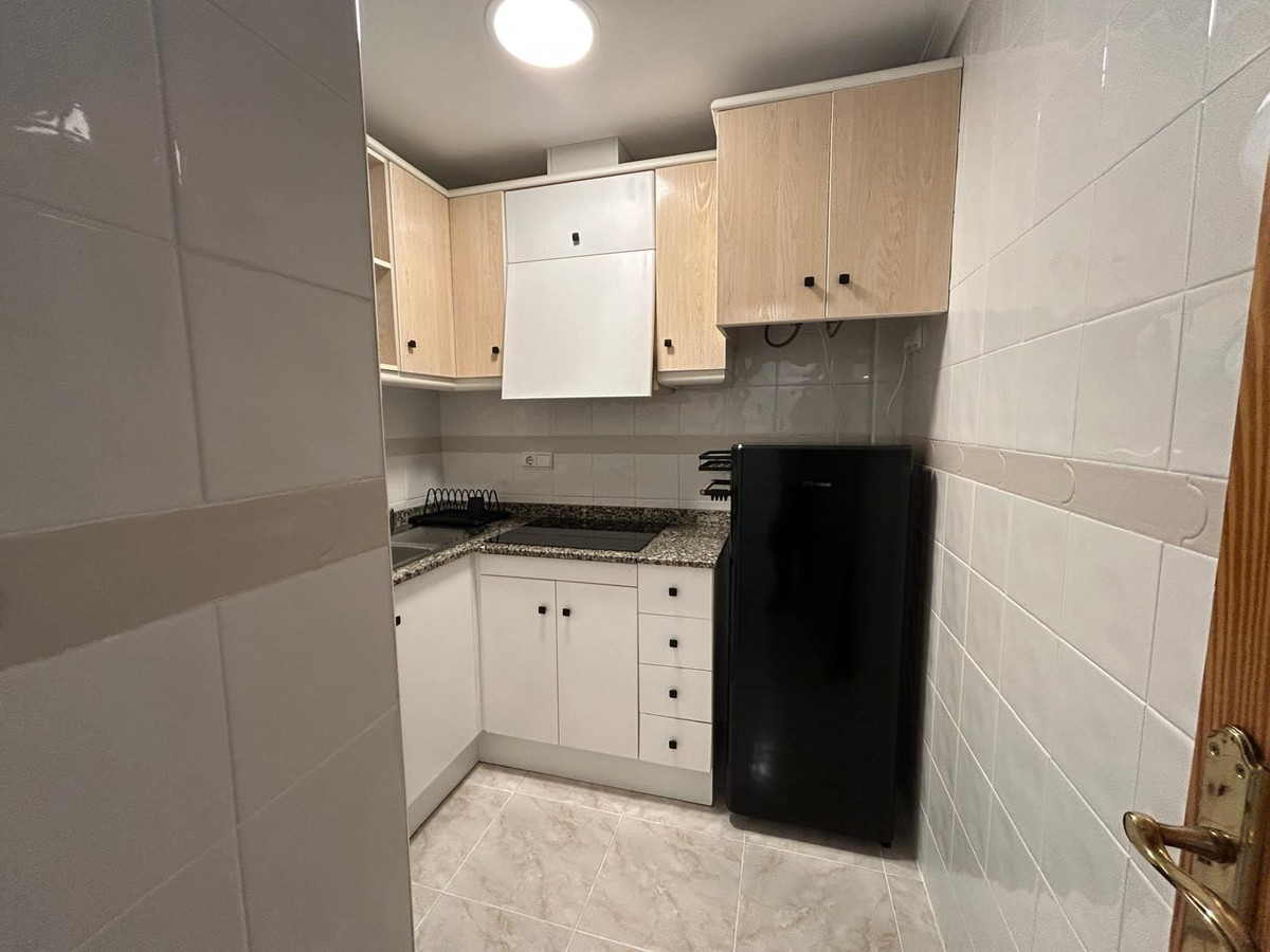 2 Bed Apartment for sale in Torrevieja Costa Blanca, Alicante, Spain