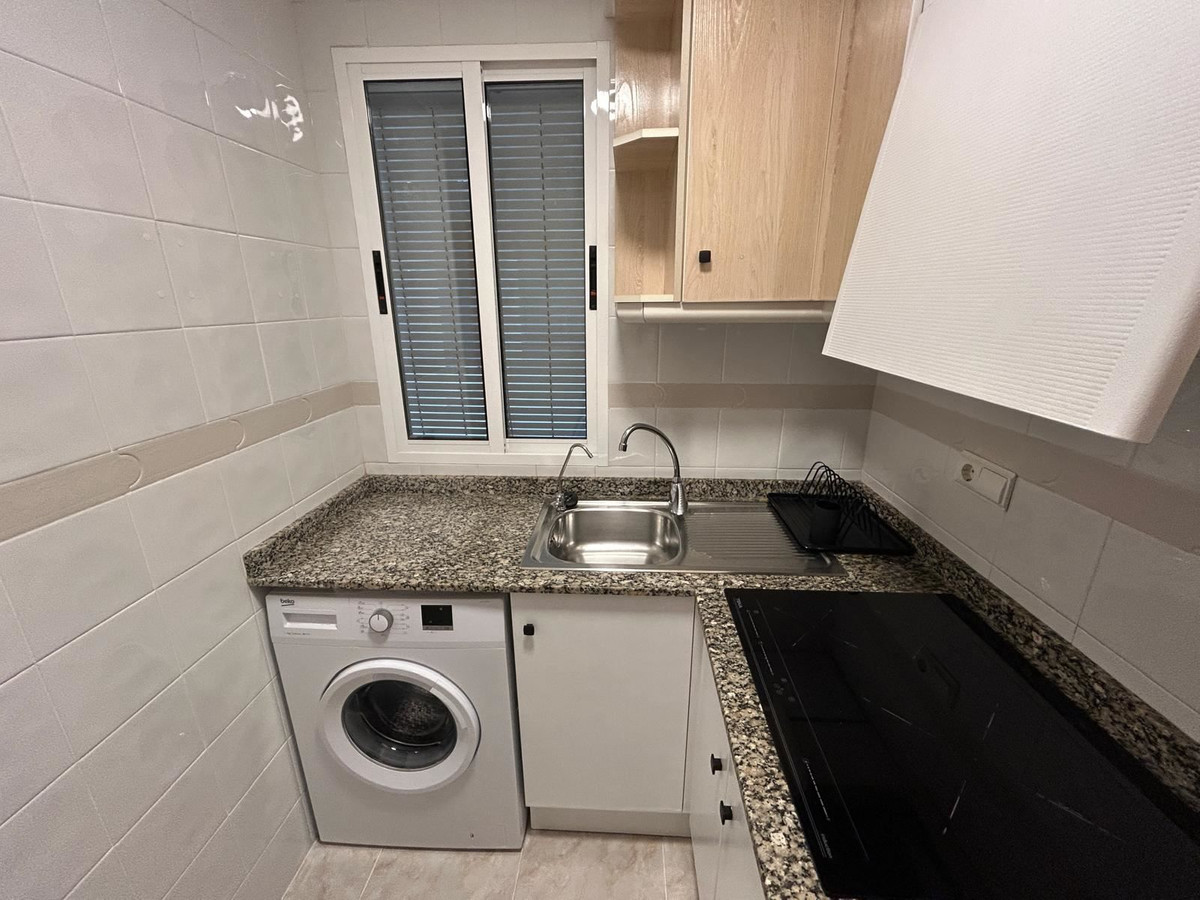 2 Bed Apartment for sale in Torrevieja Costa Blanca, Alicante, Spain