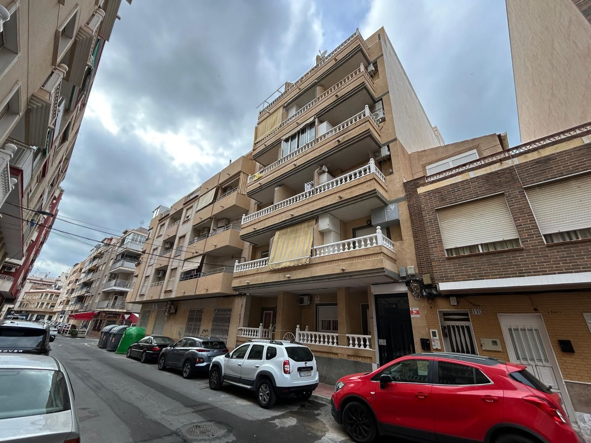 2 Bed Apartment for sale in Torrevieja Costa Blanca, Alicante, Spain