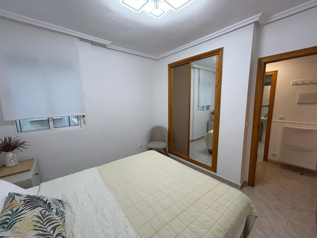 2 Bed Apartment for sale in Torrevieja Costa Blanca, Alicante, Spain