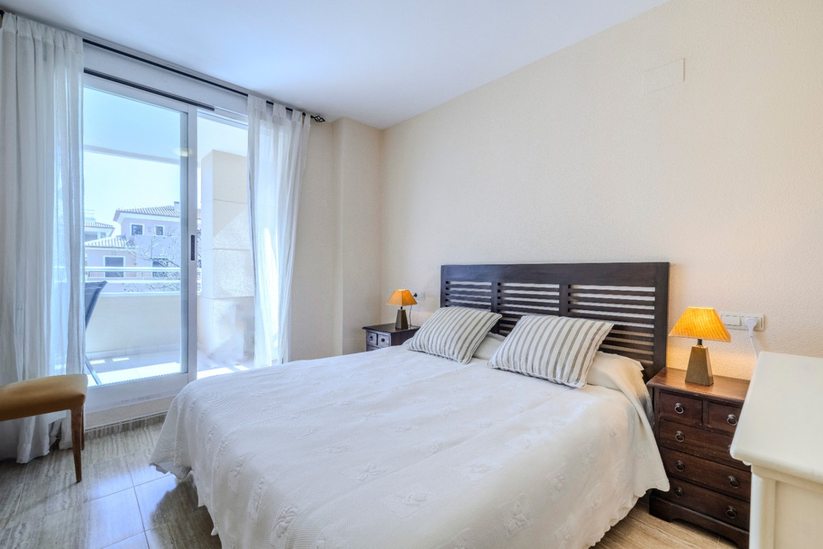 Se vende Apartamento Planta Media de 3 dormitorios en Costa Blanca, Alicante, España