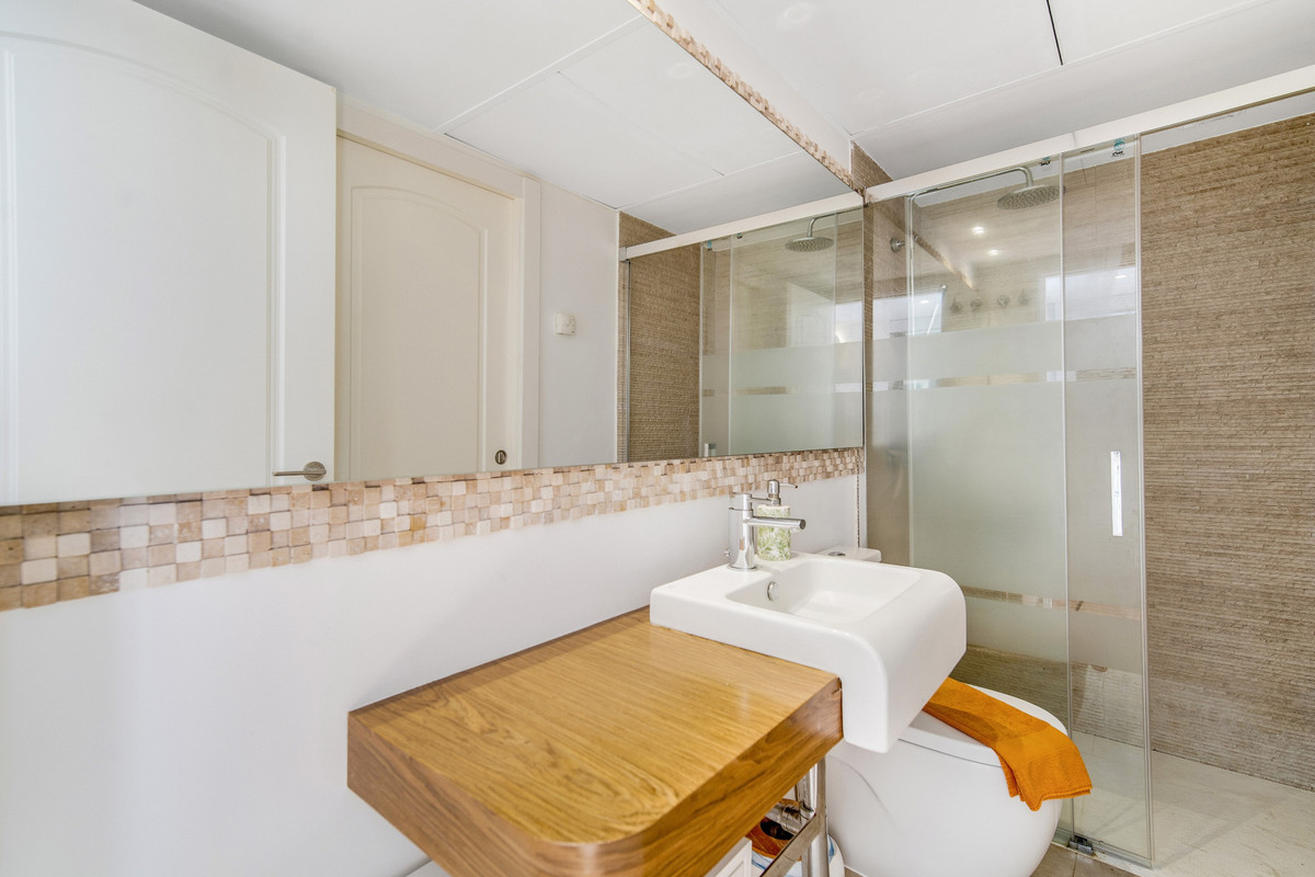 Se vende Adosada de 4 dormitorios en Costa Del Sol, Málaga, España