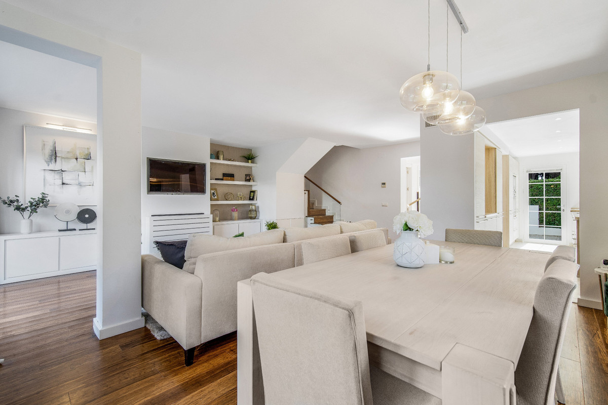 Se vende Adosada de 4 dormitorios en Costa Del Sol, Málaga, España