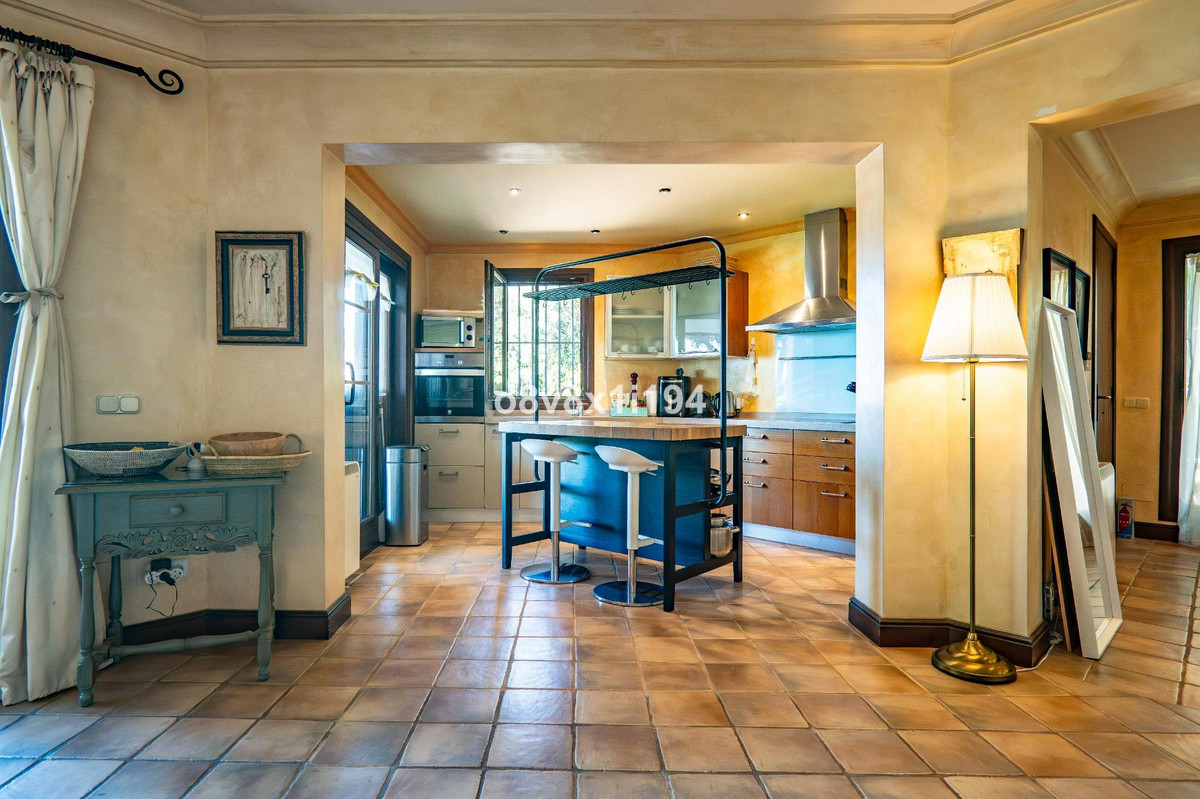 2 Bed Townhouse for sale in Marbella Costa Del Sol, Málaga, Spain