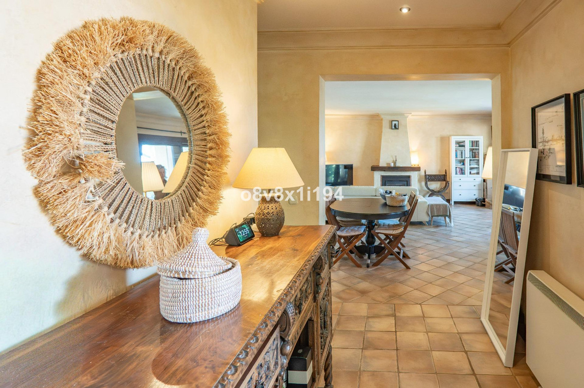 2 Bed Townhouse for sale in Marbella Costa Del Sol, Málaga, Spain