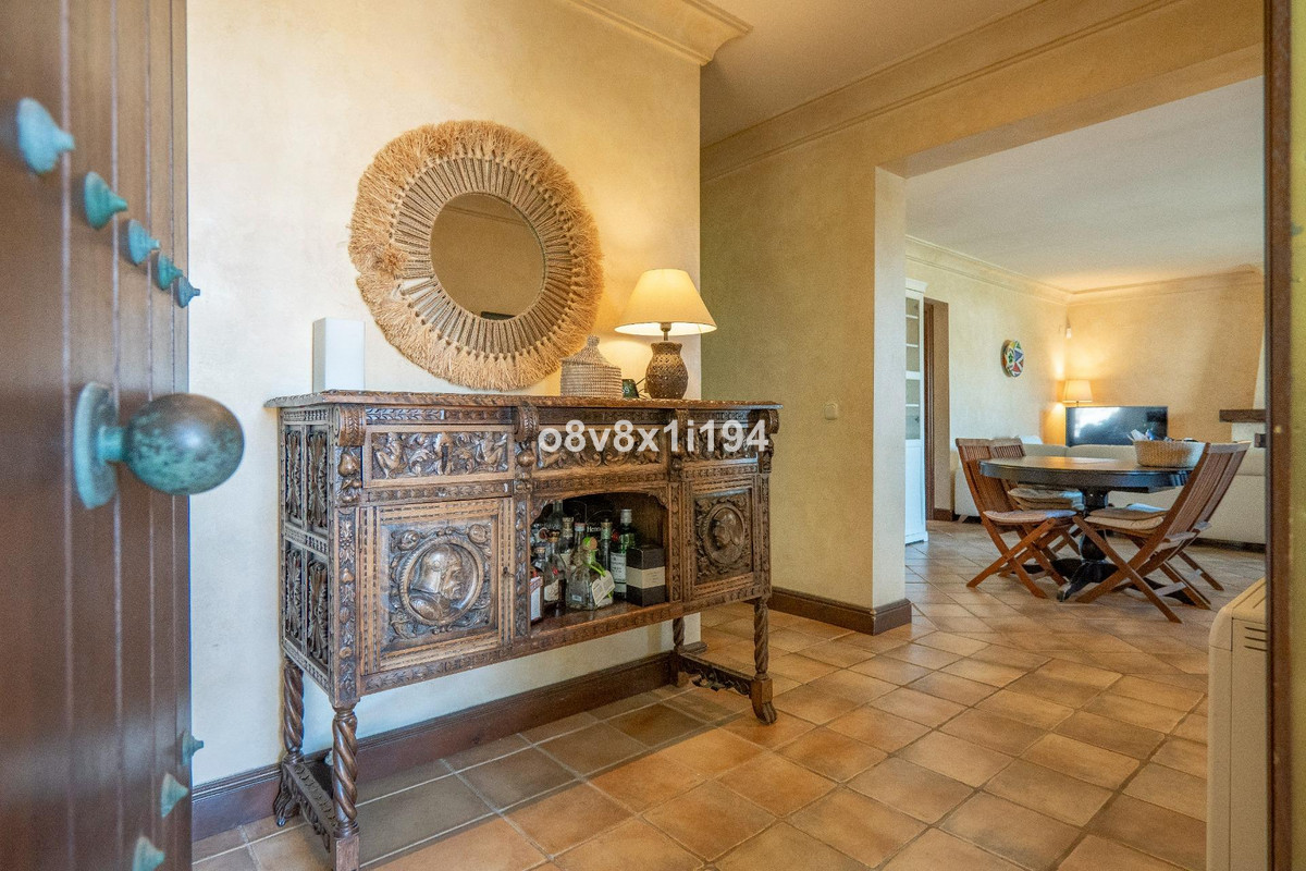 2 Bed Townhouse for sale in Marbella Costa Del Sol, Málaga, Spain