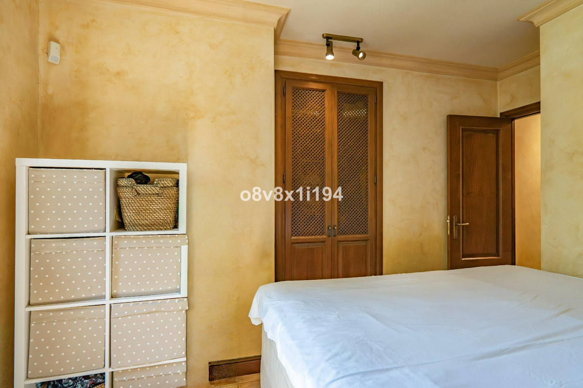2 Bed Townhouse for sale in Marbella Costa Del Sol, Málaga, Spain